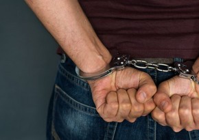 В Бабекском районе 24-летний мужчина подозревается в убийстве матери