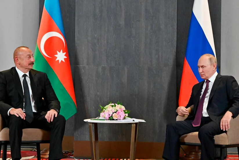 Vladimir Putin congratulates President Ilham Aliyev