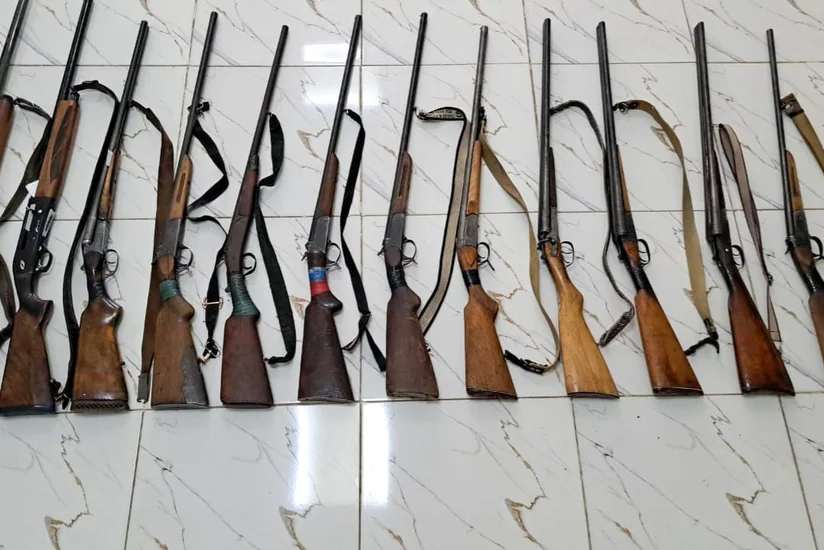 Astara sakinlərindən qanunsuz odlu silahlar götürülüb