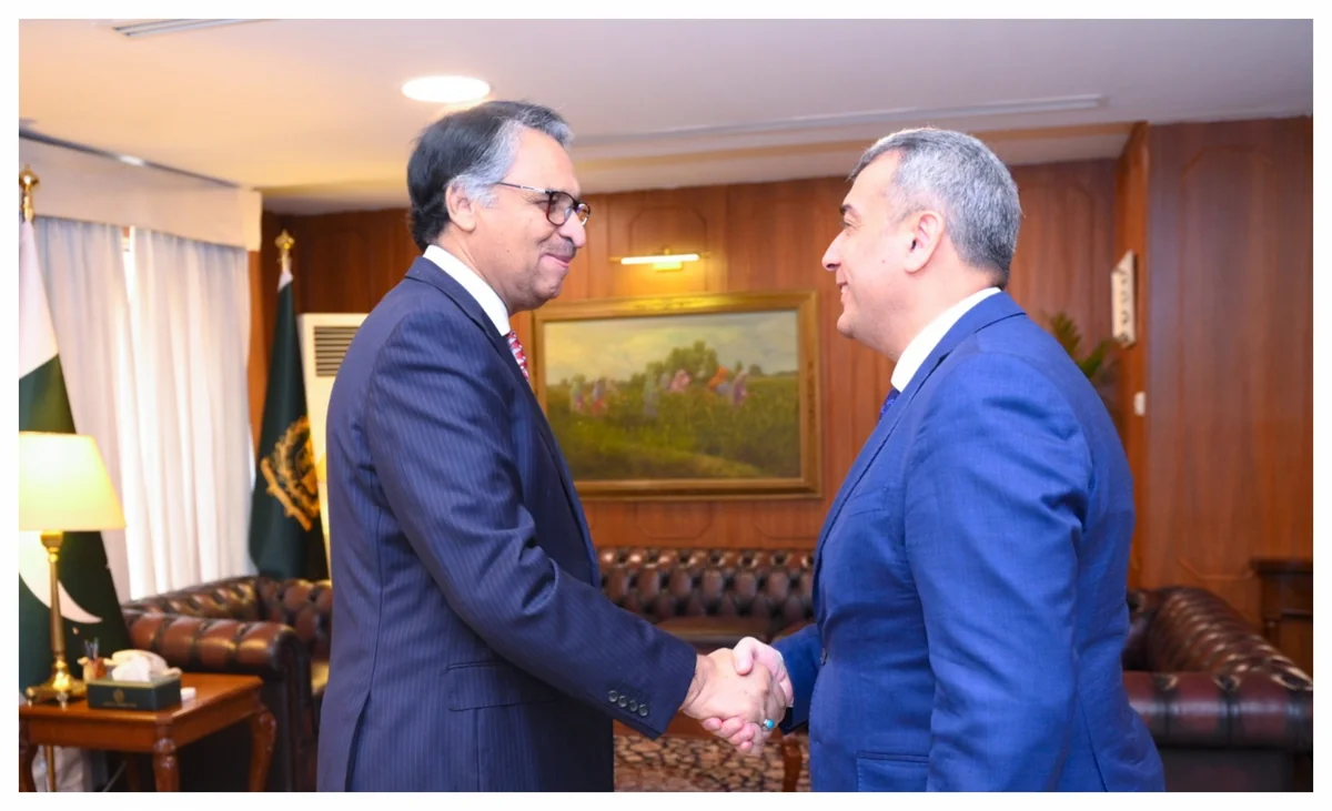 Azerbaijan, Pakistan mull bilateral relations