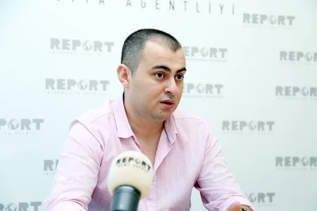 Шамиль Тагиев: Сегодня из Азербайджана в Россию едут намного меньше по сравнению с 90-ми годами