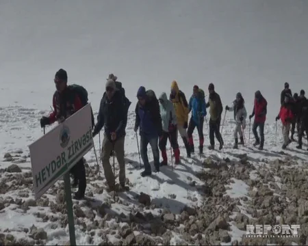 Heydər zirvəsinə yürüş başa çatıb - FOTO