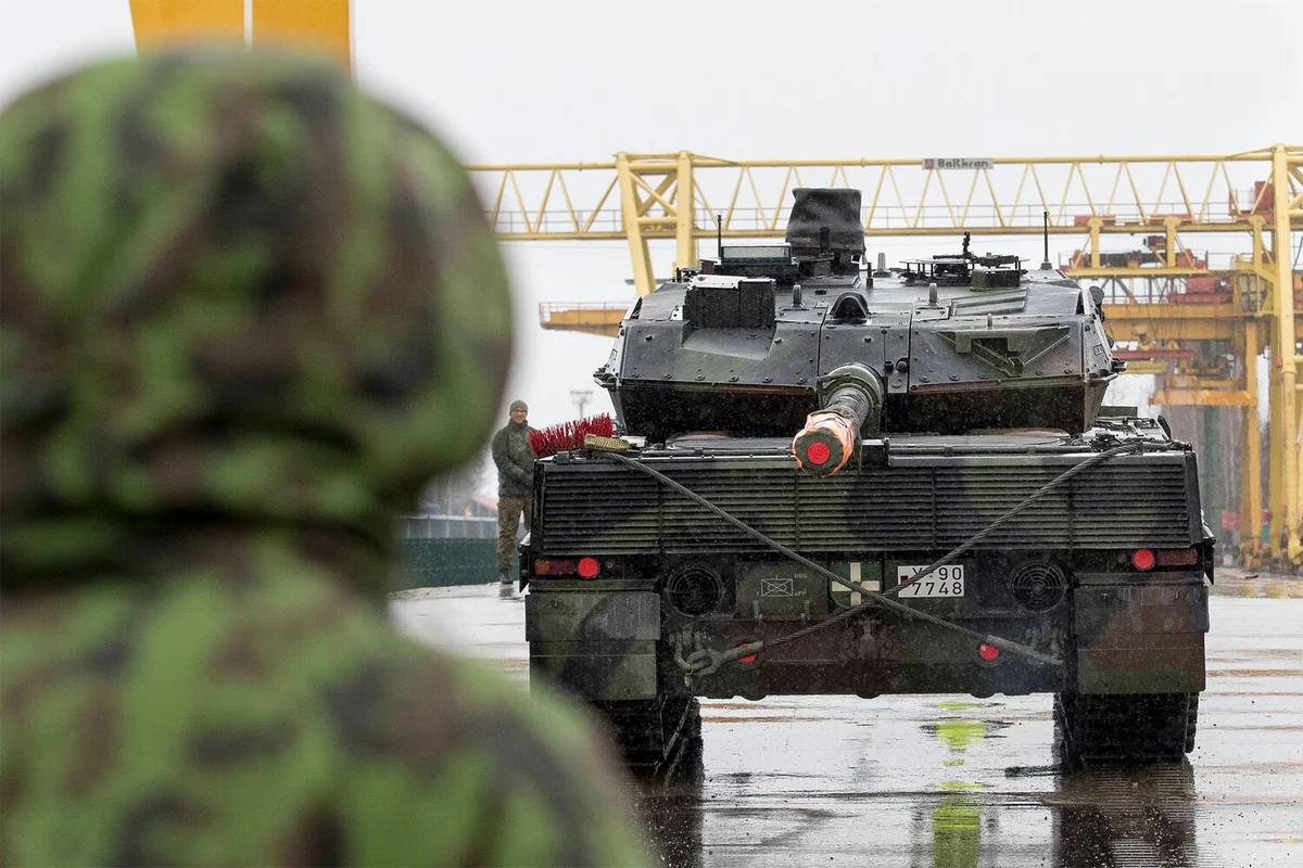 Avropanın üç ölkəsi Ukraynaya 100-ə yaxın “Leopard 1” tankı göndərmək niyyətindədir