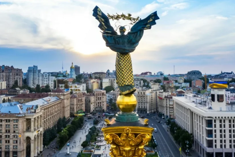 Нидерланды, Британия и Япония посоветовали своим гражданам покинуть Украину