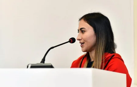 Fərid Qayıbov medal qazanmış idmançılarla görüşüb