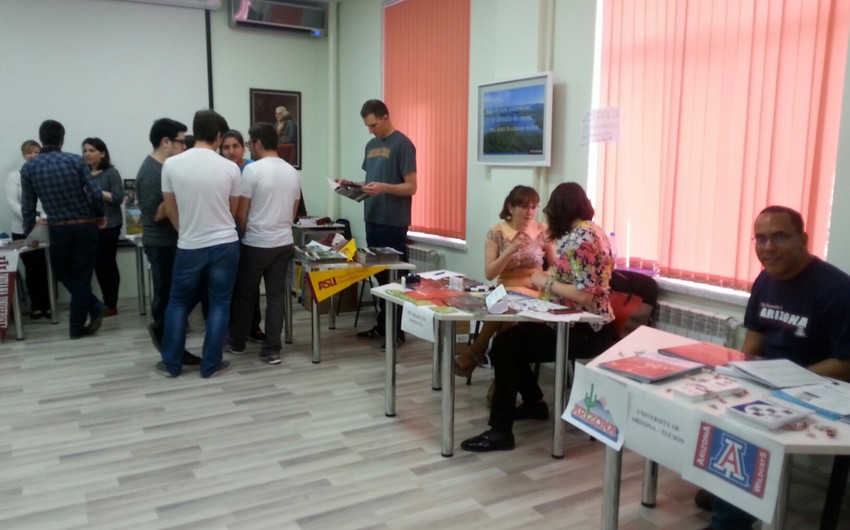 Baku hosts educational exhibition of US universities