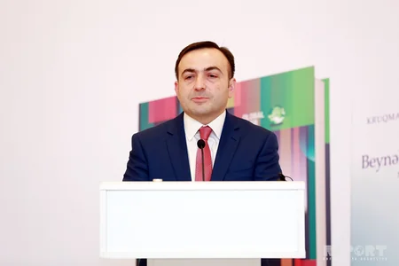 BP-Azerbaijan iqtisadiyyat sahəsində üç kitabı Azərbaycan dilinə tərcümə etdirib