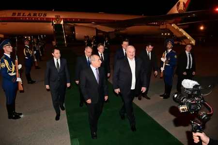 Belarus Prezidenti Aleksandr Lukaşenko Azərbaycana dövlət səfərinə gəlib