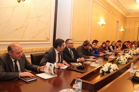 Dövlət Komitəsinin sədri ABŞ-da təhsil alan yəhudi tələbələrlə görüşüb