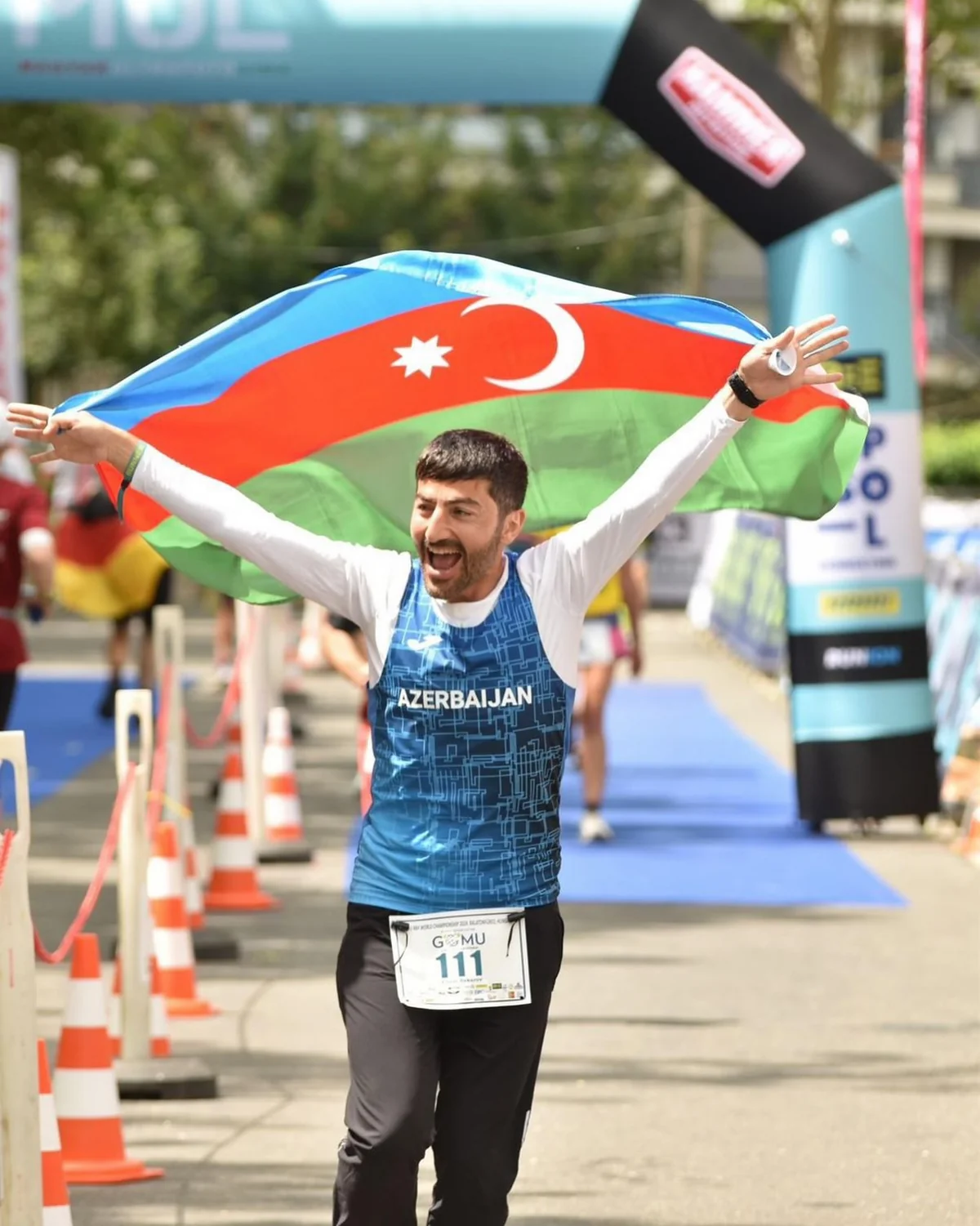 Azərbaycan atleti Macarıstanda gümüş medal qazanıb