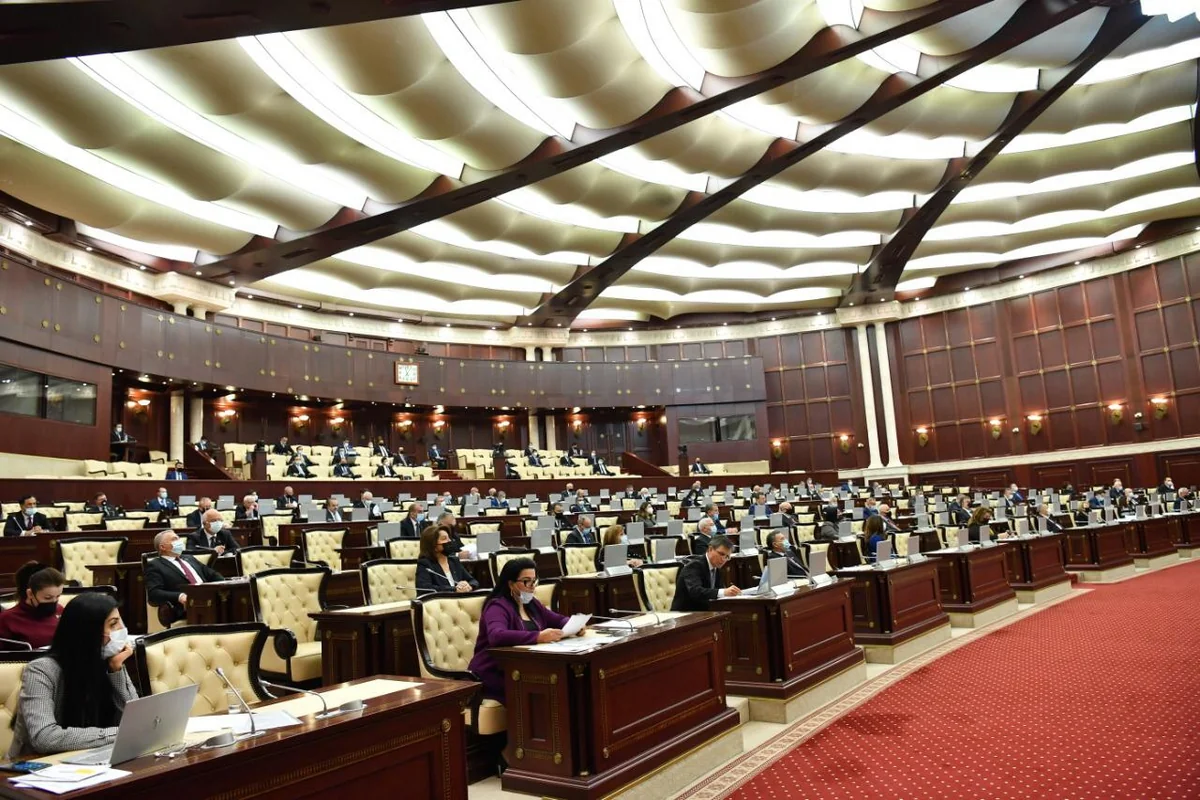 Deputatlar gələn həftə tətilə çıxır