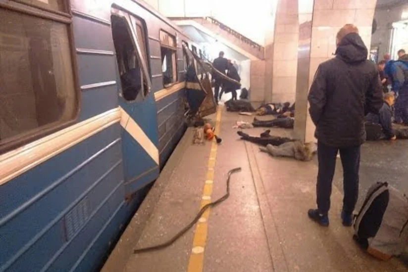 Генпрокуратура России назвала взрыв в метро Петербурга терактом