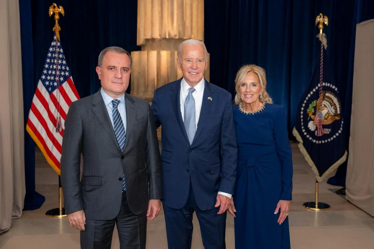 Azərbaycan XİN başçısı ABŞ Prezidenti ilə görüşüb