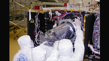 NASA just released the best GIFs of Pluto so far - PHOTOS