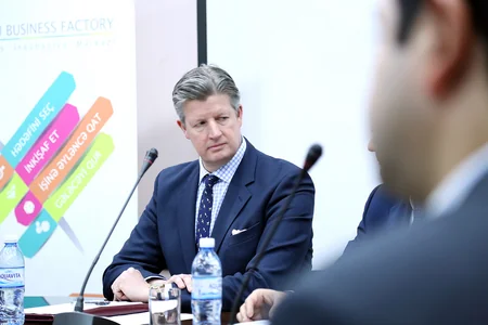 “TransTech Capital” şirkətinin əsas tərəfdaşı Simon Robeson