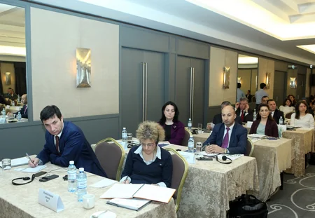 Nazir müavini: Muzdla işləyənlərin 47,8 faizini qadınlar təşkil edir
