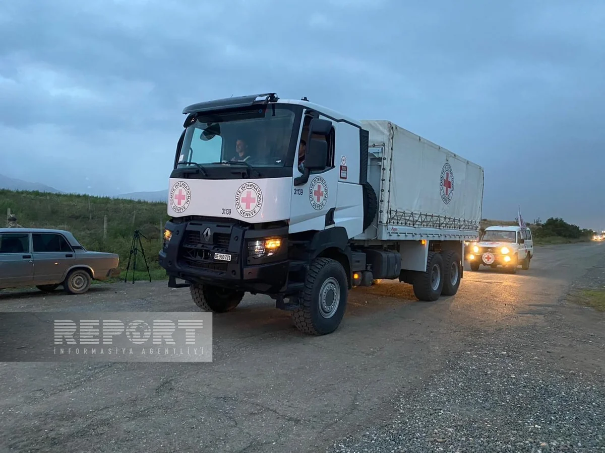 BQXK-nin avtomobilləri Ağdam-Xankəndi yolundadır