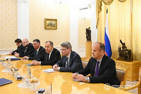 Azerbaijani, Russian FMs hold meeting in Moscow