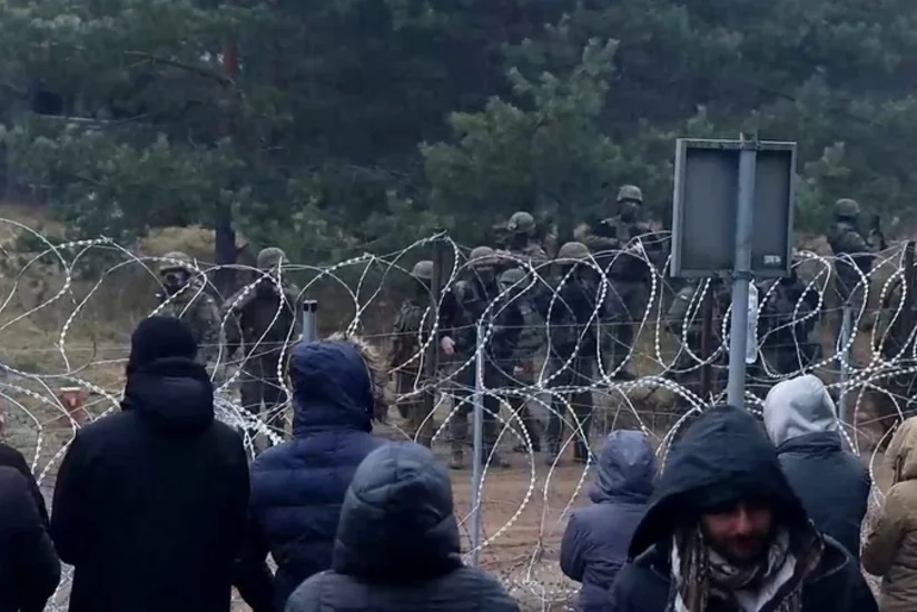 Польша заявила о попытке 46 мигрантов незаконно попасть в страну из Беларуси