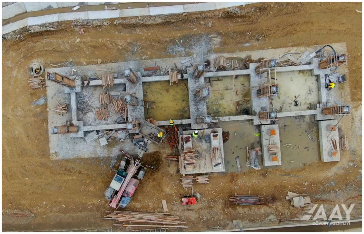 Böyükşor-Pirşağı avtomobil yolunda yeni yerüstü piyada keçidləri inşa edilir