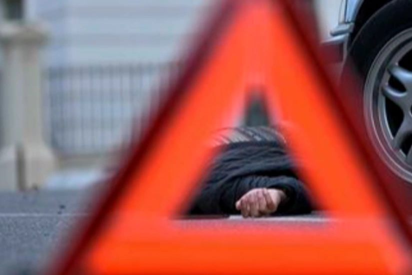 Paytaxtda ahıl kişini avtomobil vurub