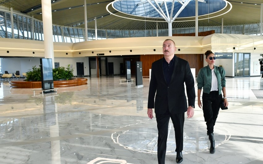 Prezident və birinci xanım Zəngilan Beynəlxalq Hava Limanında yaradılan şəraitlə tanış olub - YENİLƏNİB