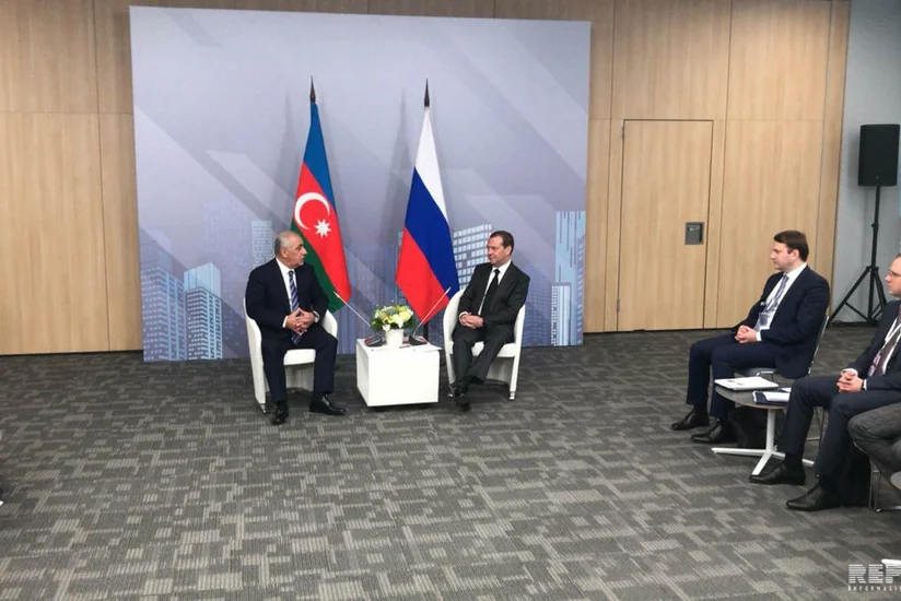 Əli Əsədov Dmitri Medvedevlə görüşüb