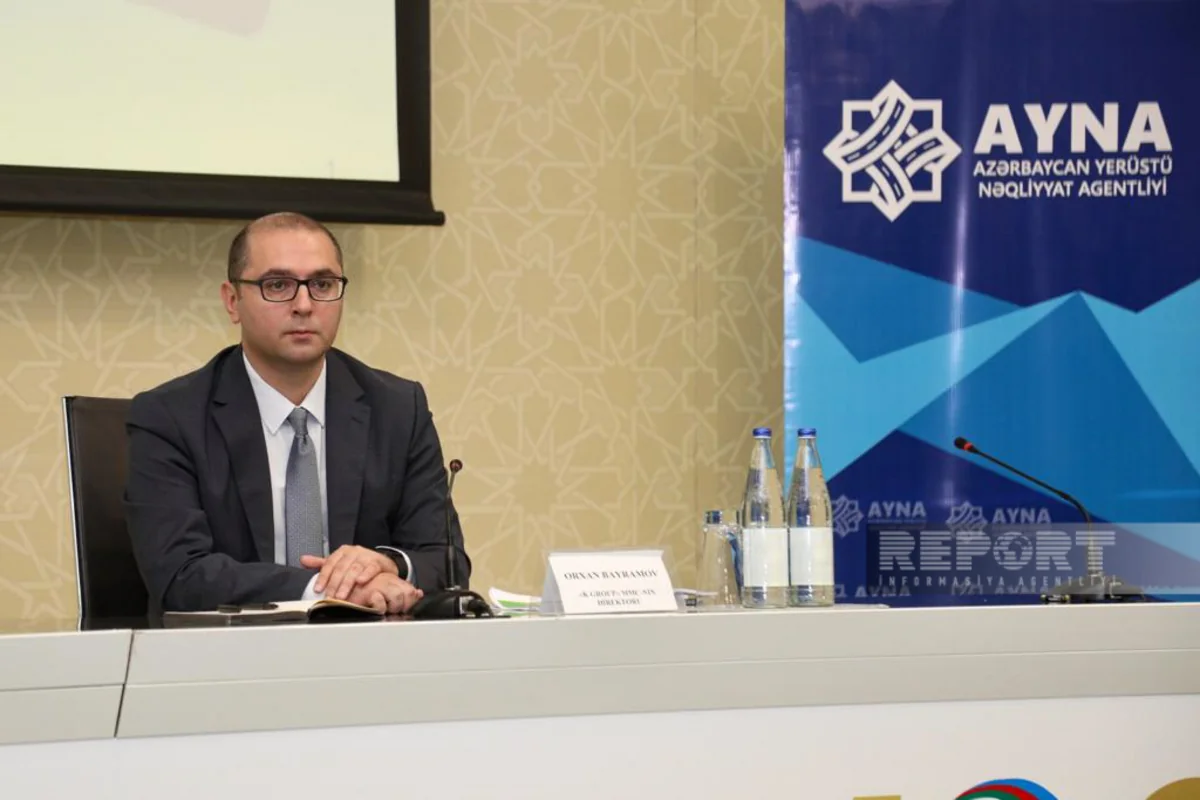 Названа дата использования банковских карт в качестве платежного средства в бакинских автобусах