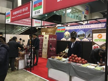 Koreyada Azərbaycan istehsalı olan məhsullar sərgilənib