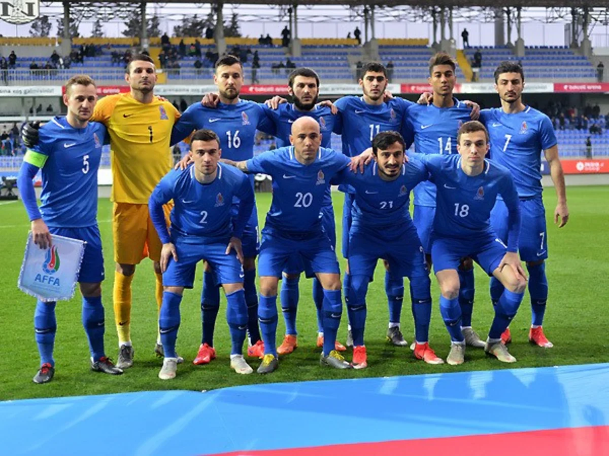 Azərbaycan millisinin futbolçularına mükafat Litva yığması ilə heç-heçəyə görə verilib