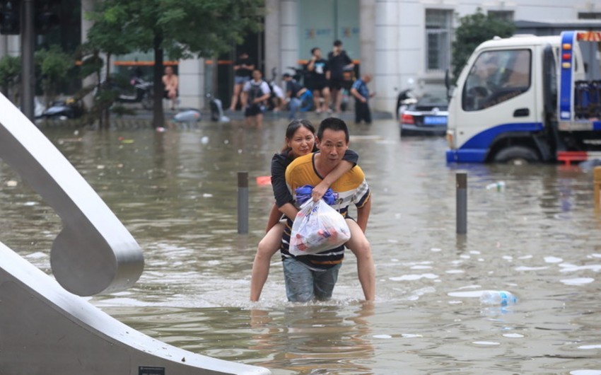 Yellow hazard level declared in South and East China