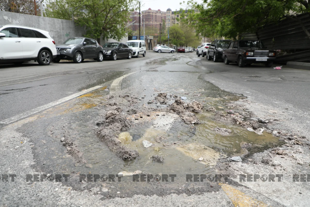 Bu yolda kanalizasiya xətti ayda 2 dəfə partlayır - VİDEO