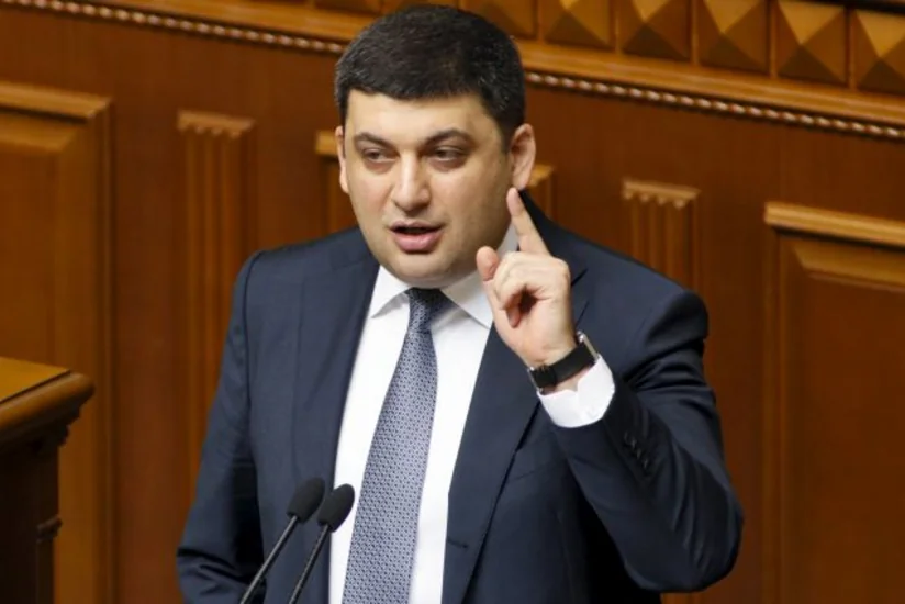 Премьер Украины предложил Раде рассмотреть вопрос о недоверии правительству