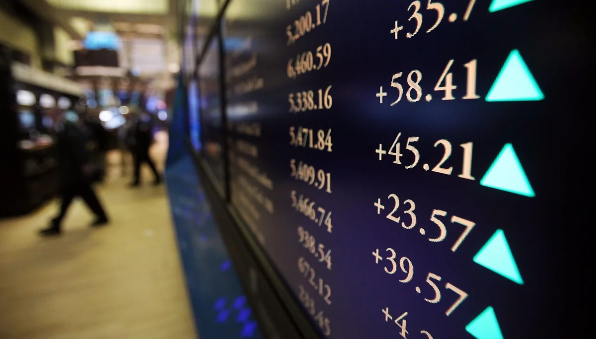 ​Rusiyada fond indeksləri dəyərini itirir