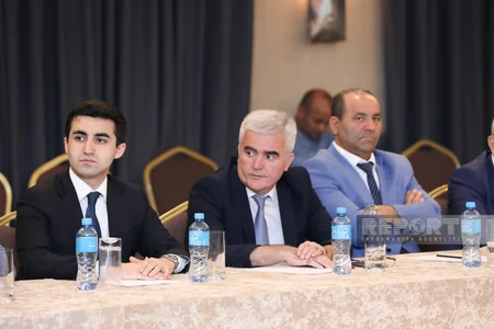 Vətəndaşların seçki hüququnun təmin olunmasına həsr edilən dəyirmi masa keçirilib