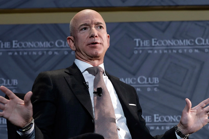 “Amazon”un banisi vəzifəsini tərk edəcək