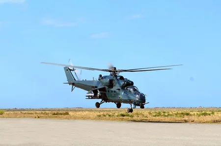 Hərbi Hava Qüvvələri helikopter bölmələrinin taktiki-uçuş məşqləri keçirilib - VİDEO