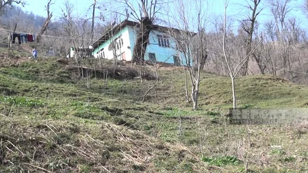 Astarada torpaq sürüşməsi olub, ailələr təhlükə ilə üzləşib
