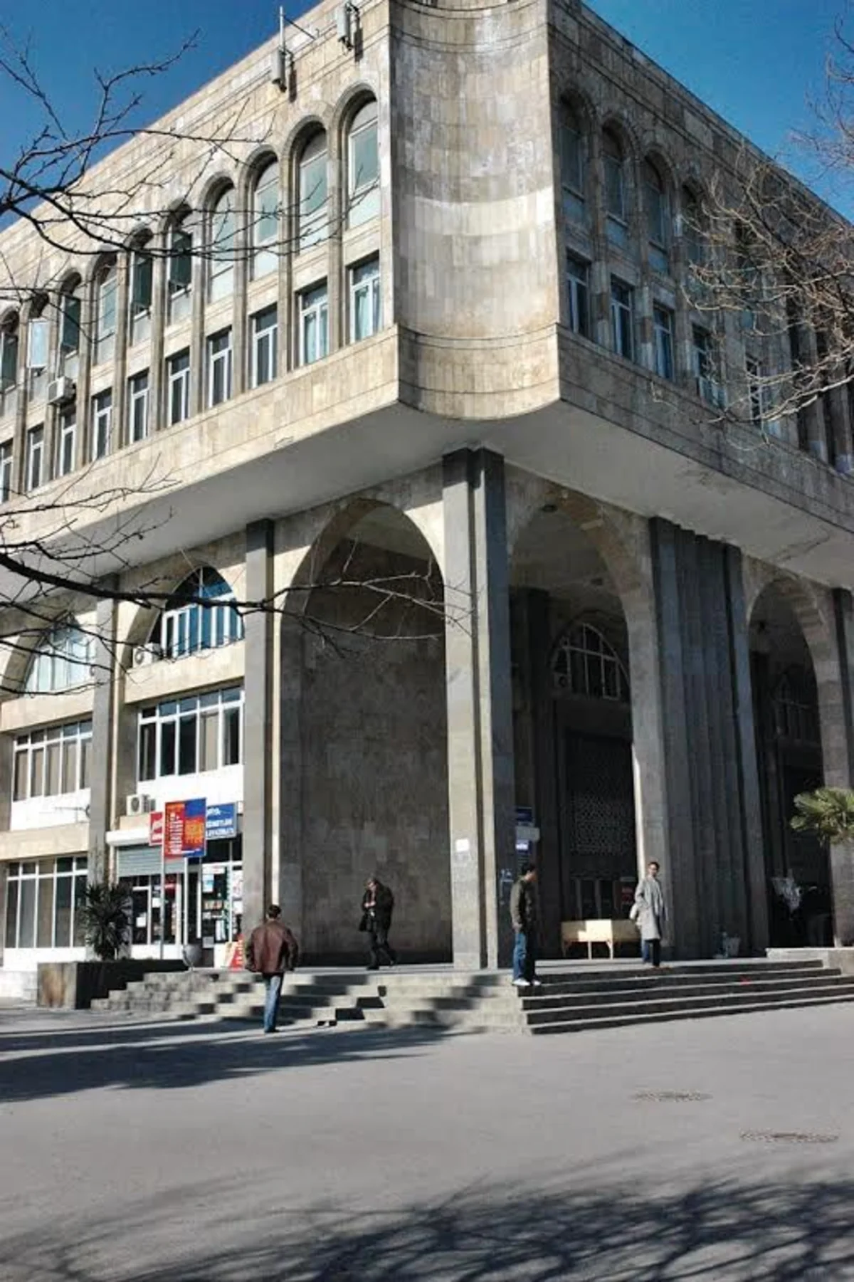 First lobby of 'Elmler Akademiyasi' station will be closed for passengers