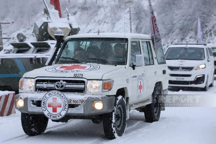 На дороге Ханкенди-Лачын созданы условия для беспрепятственного проезда автомобилей МККК