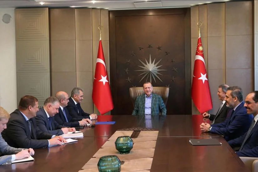 Türkiyə prezidenti Rusiyanın müdafiə naziri ilə görüşüb