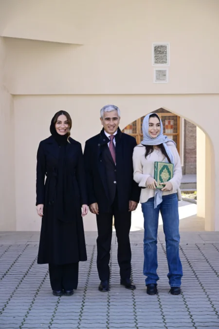 Birinci vitse-prezident Gəncənin Şah Abbas və Hüseyniyyə məscidlərinin vəziyyəti ilə tanış olub