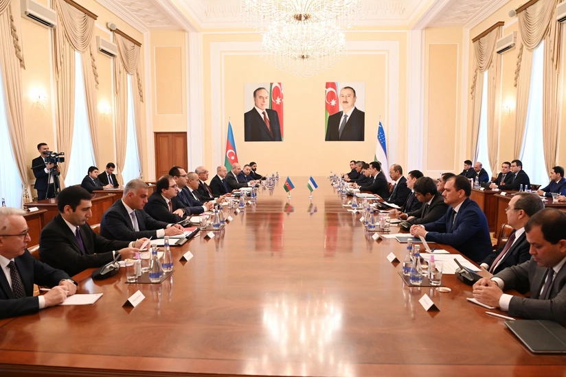 Azerbaijani, Uzbek PMs hold meeting