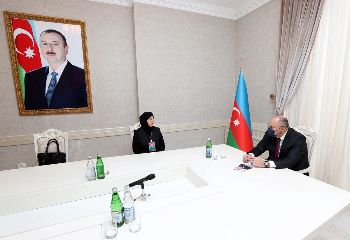 Səfər Mehdiyev Abşeronda vətəndaşları qəbul edib