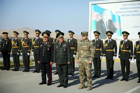 Acıdərə Türk şəhidliyinə yürüş keçirilib