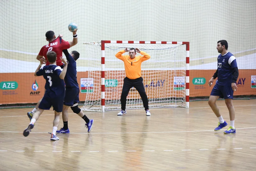 Həndbol üzrə Azərbaycan çempionatında favoritlər qələbə qazanıblar
