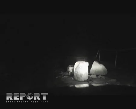 Quba-Xınalıq-İspik avtomobil yoluna qaya parçası düşüb - FOTO
