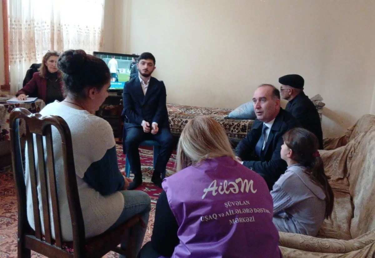 Dövlət Komitəsi atasının zorakılığa məruz qoyduğu azyaşlıya və ailəsinə baş çəkib