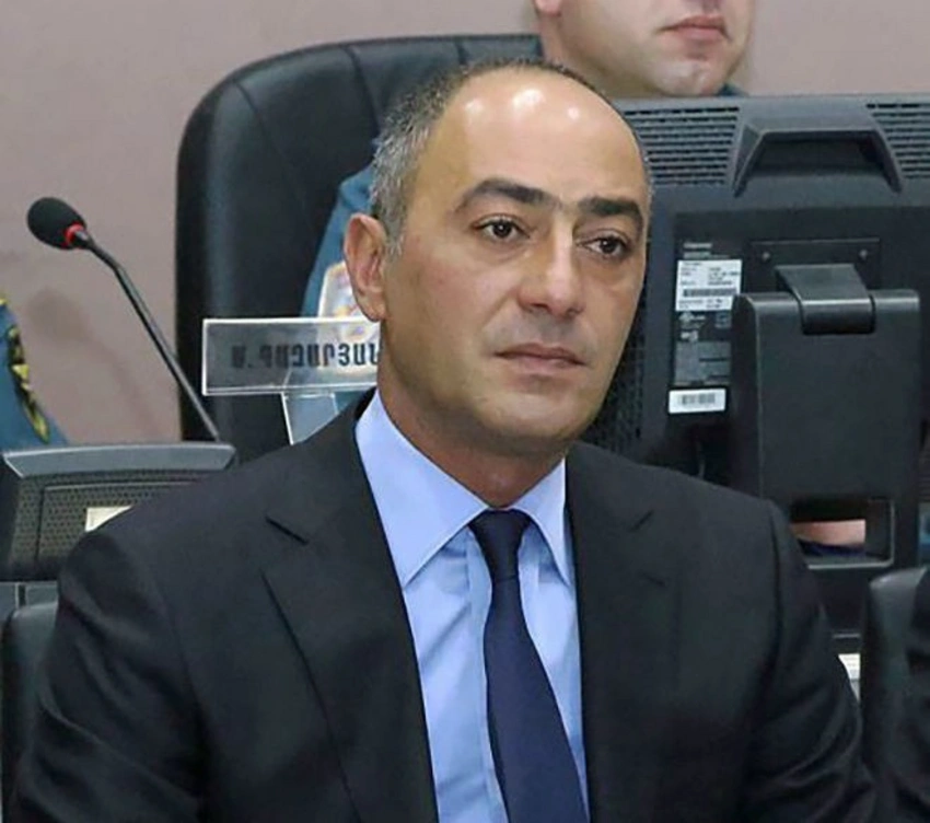 Ermənistanda sabiq nazirin qardaşı oğlu həbs edilib
