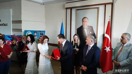 Bakının erməni-daşnak qüvvələrinin işğalından azad olunmasının 101 illiyinə həsr edilmiş sərgi keçirilib